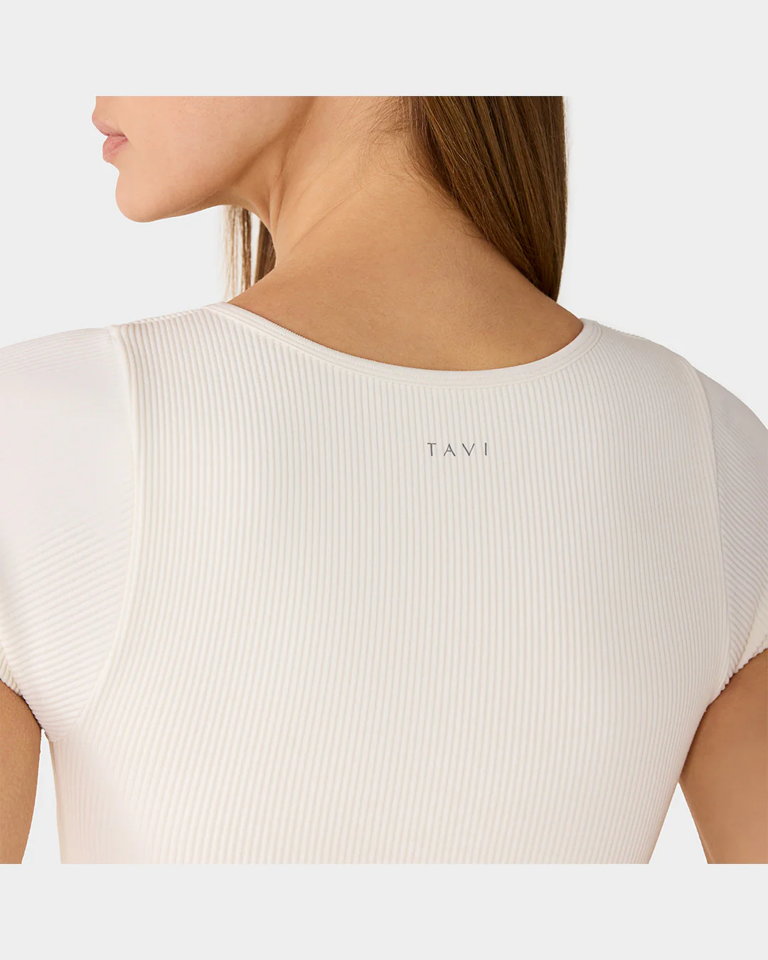 TAVI Seamless Ruched Rib Tee - Coconut - Image 4